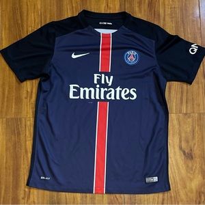 Emirates athletic tee shirt